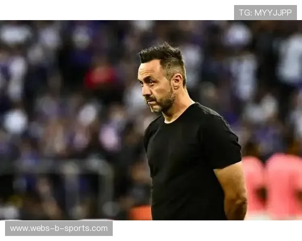 德泽尔比马赛时期阵容轮换频繁，战术稳定性受关注