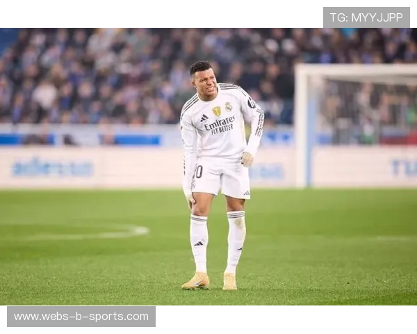 姆巴佩连续两天缺席皇马合练，左膝不适出战存疑